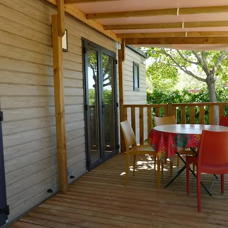 Le Vieux Colombier Camping